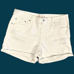Levi's White Denim Shorts - Size 33
